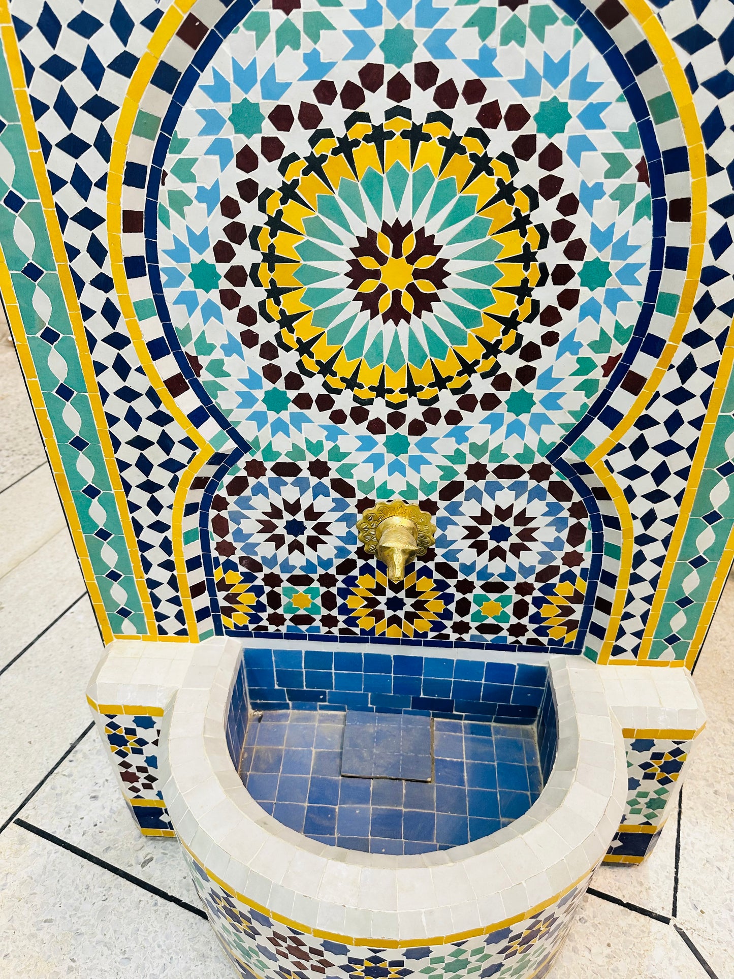 Handcrafted Moroccan Zellige Fountain