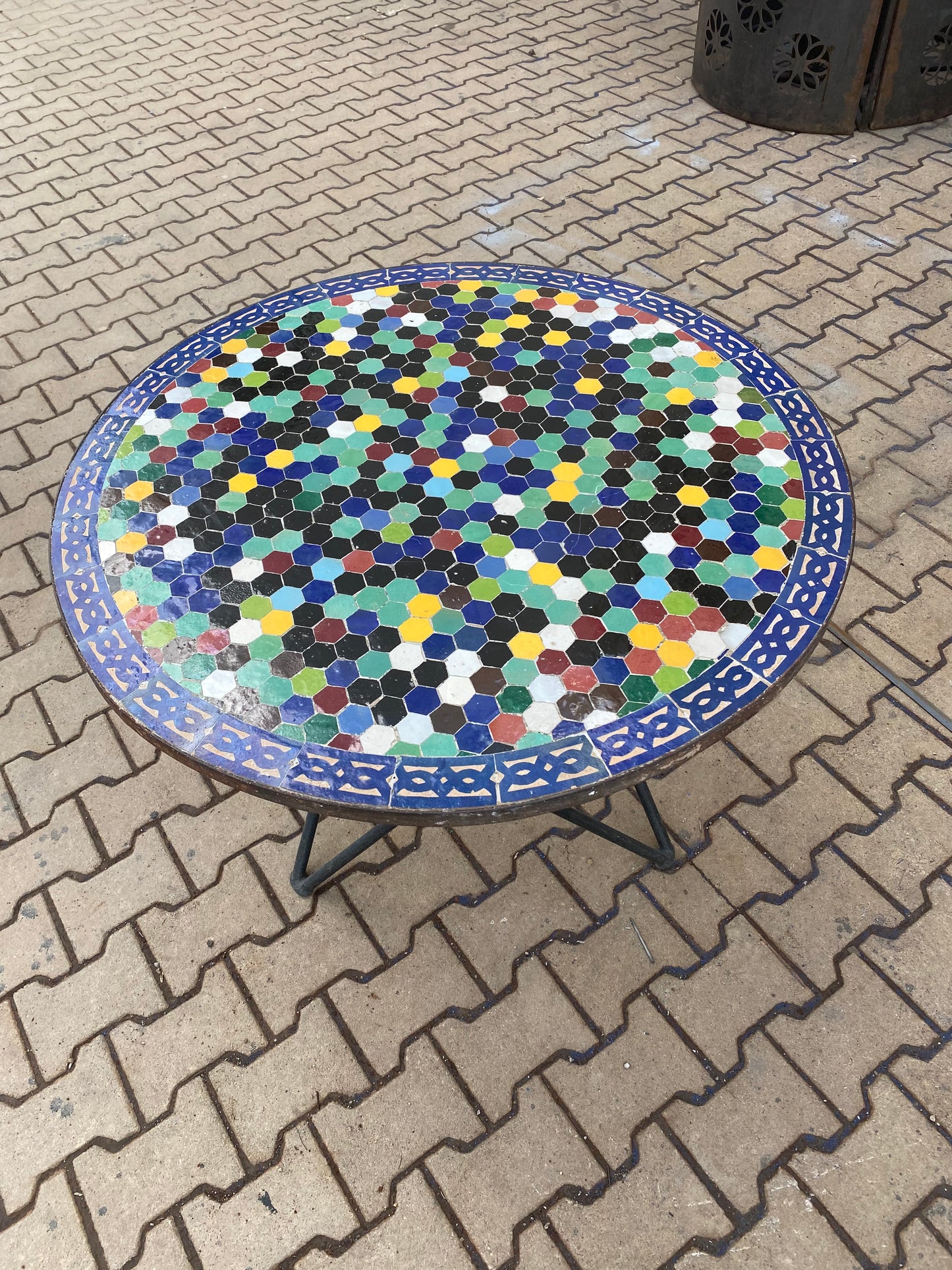 Moroccan Hexagonal Zellige Mosaic Table – Handcrafted & Unique