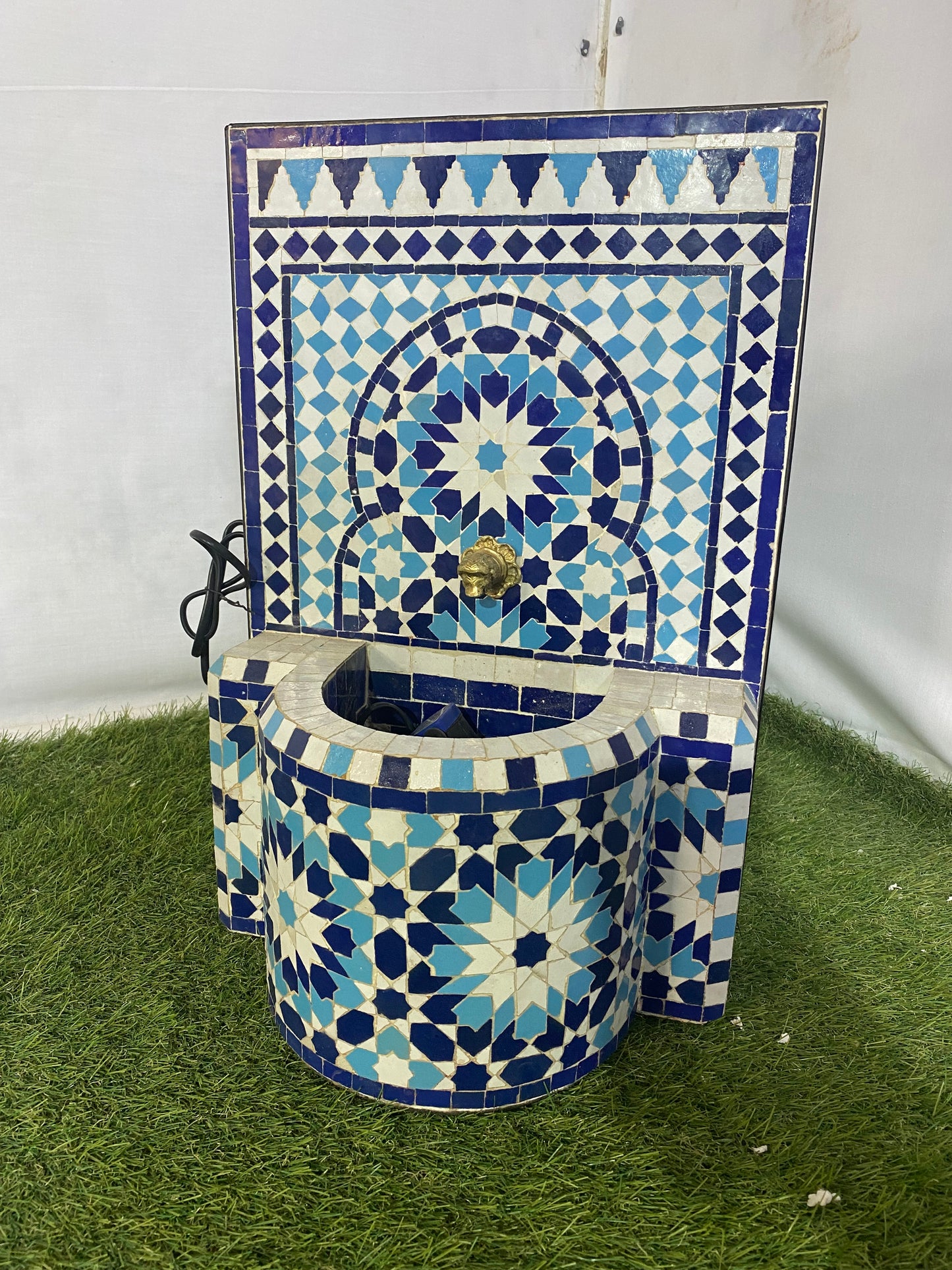 Handmade Moroccan Zellige Fountain – A Timeless Piece of Art