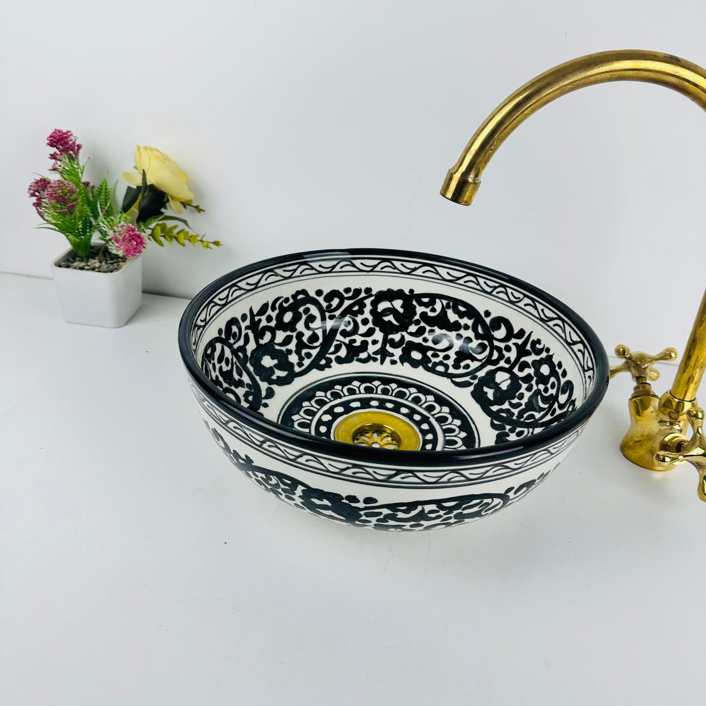 Midnight Majesty: Handcrafted Ceramic Sink with Intricate Black Design