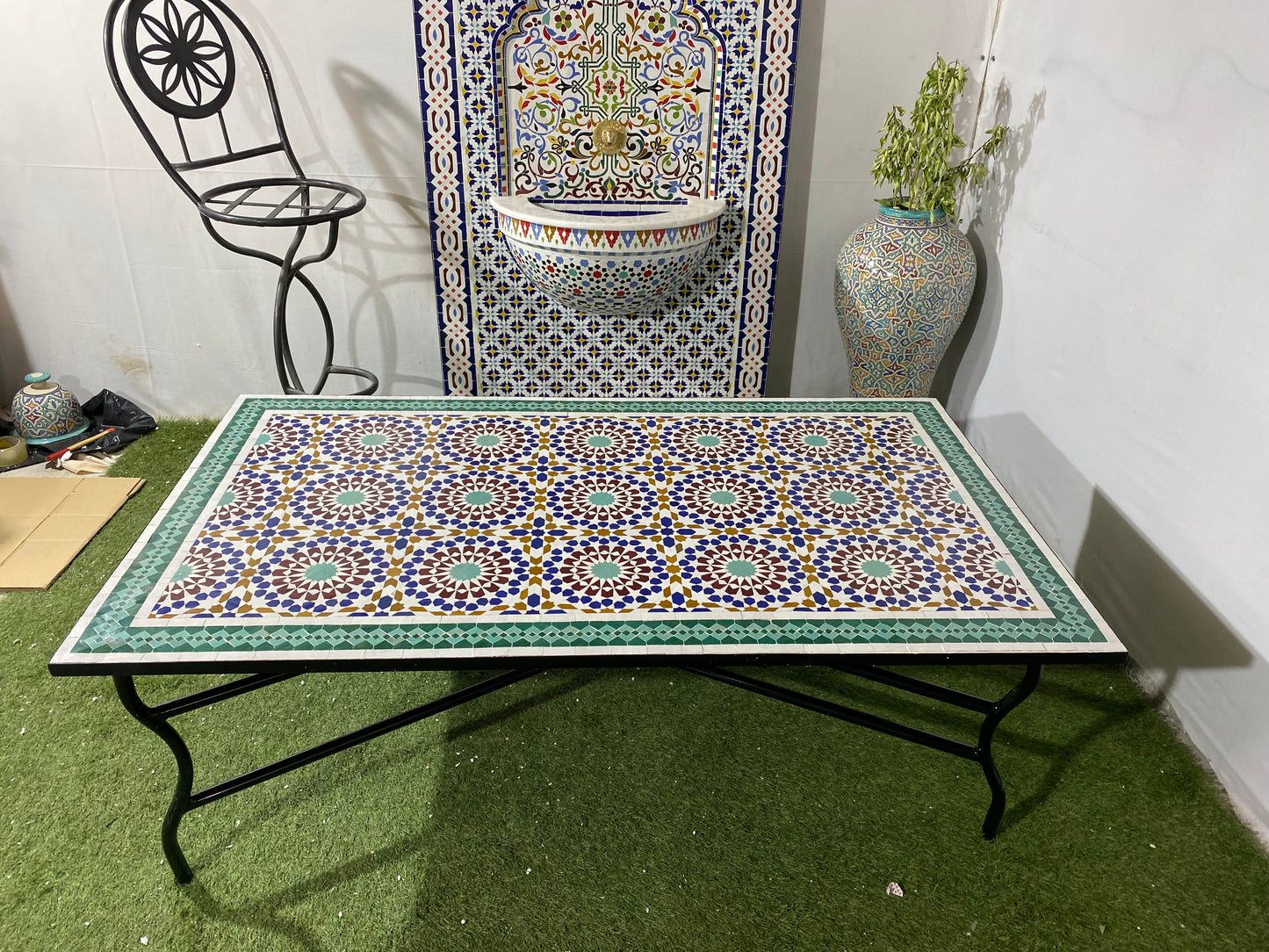 Handmade Moroccan Zellige Mosaic Table – Classic Green Elegance