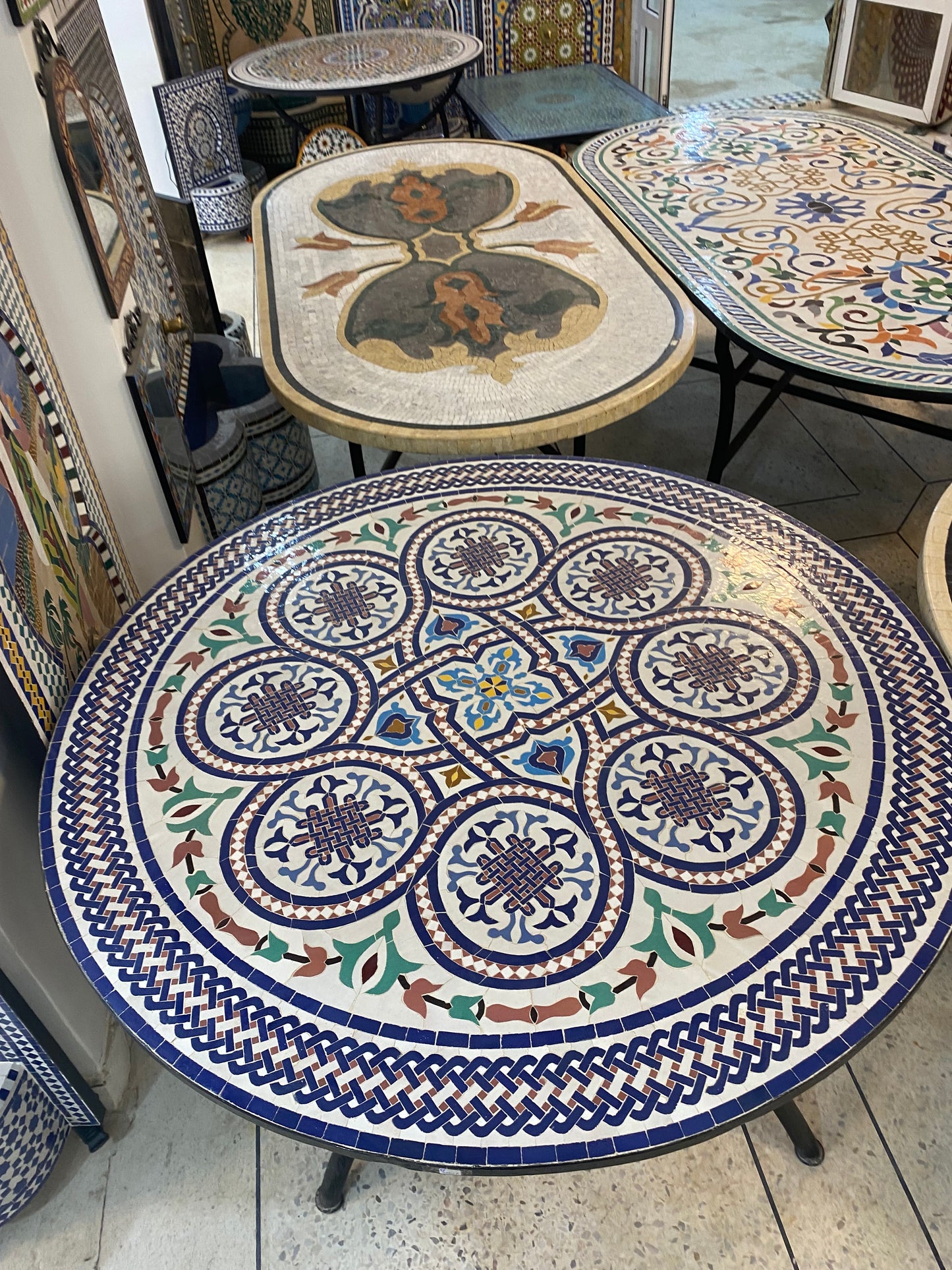 Traditional Moroccan Zellige Mosaic Table – Handcrafted Elegance
