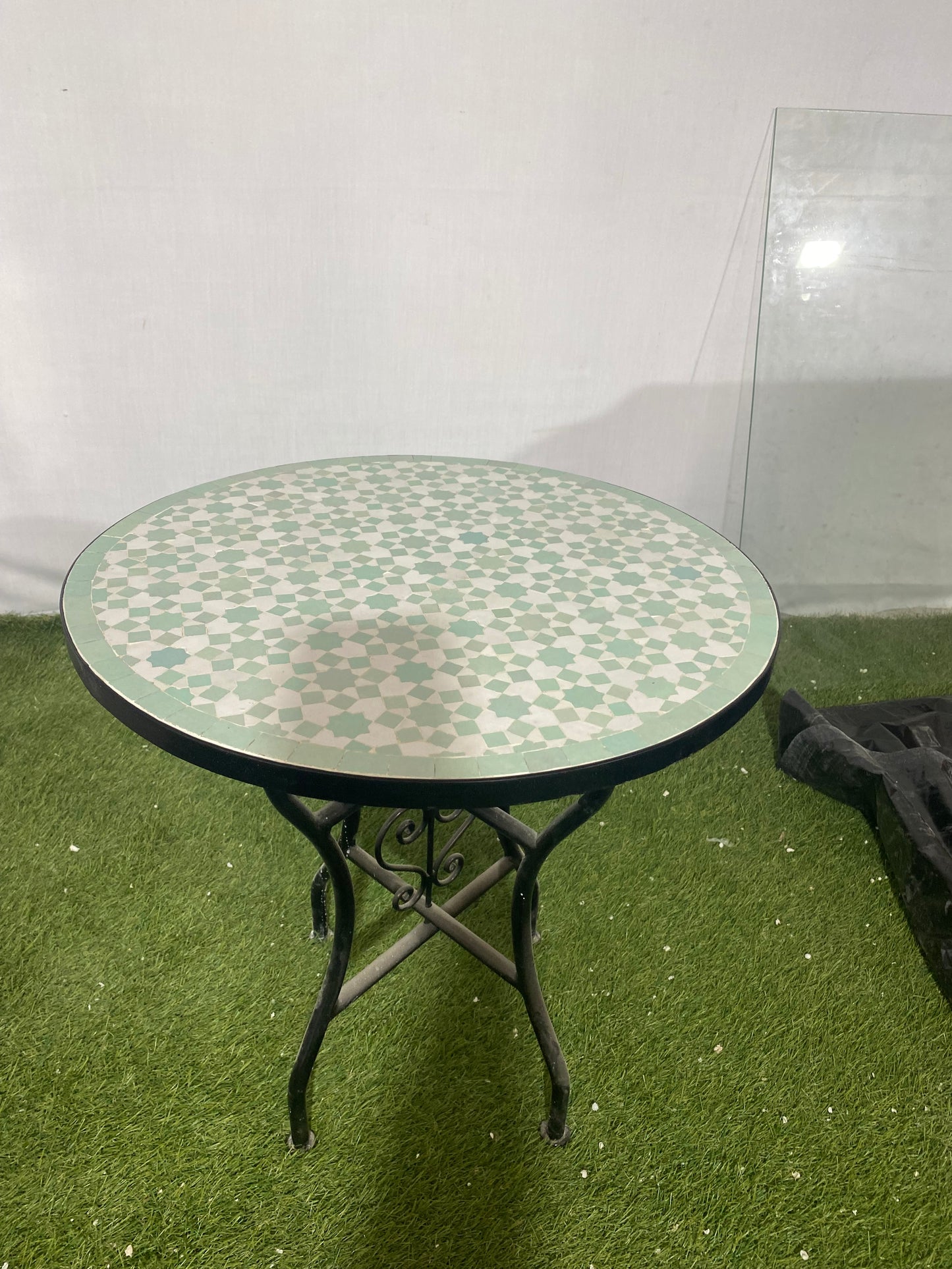 Handmade Moroccan Zellige Mosaic Table – Soft Green Elegance