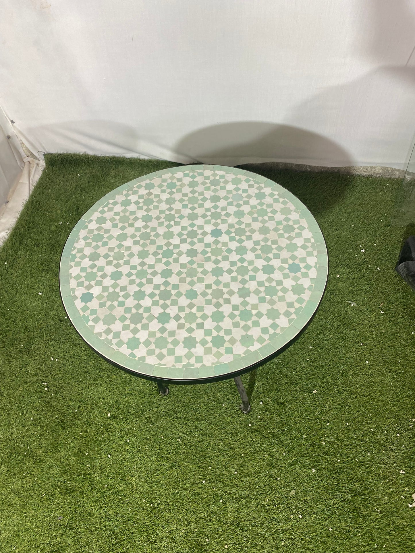 Handmade Moroccan Zellige Mosaic Table – Soft Green Elegance