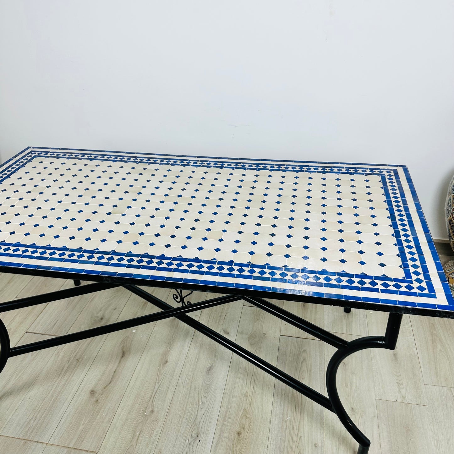 Handmade Moroccan Zellige Mosaic Table – A Fusion of Art & Tradition