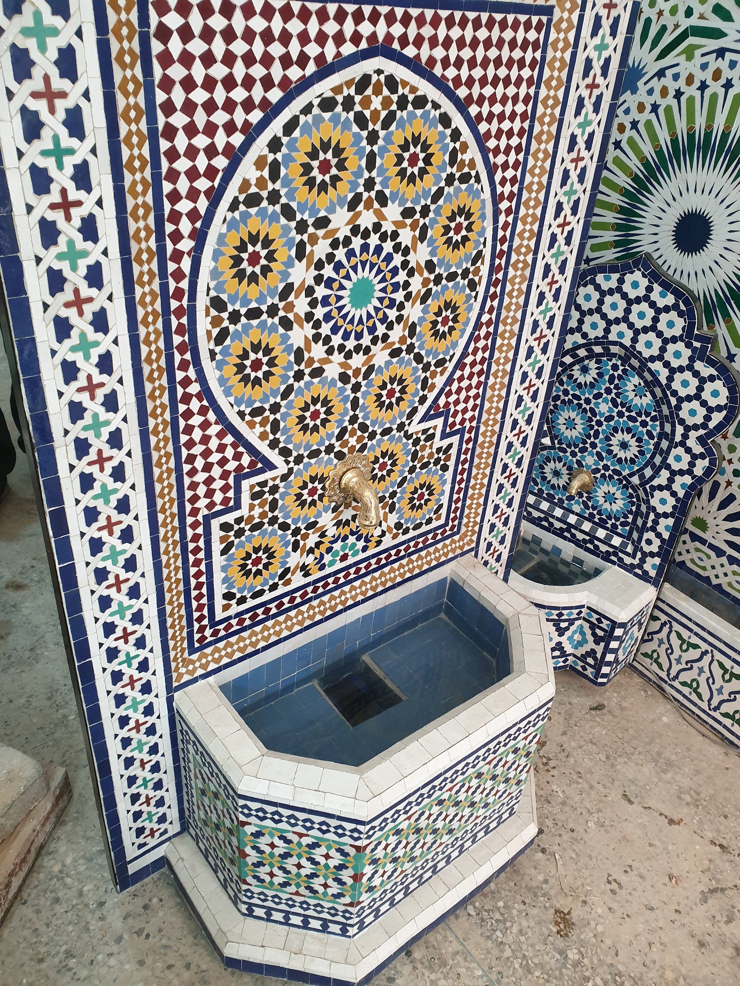 Imperial Zellige Fountain – A Masterpiece of Tradition