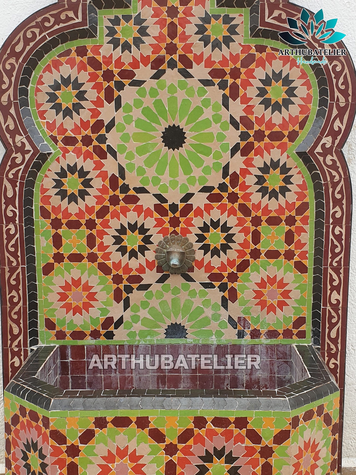 Verdant Elegance Moroccan Fountain – A Timeless Masterpiece