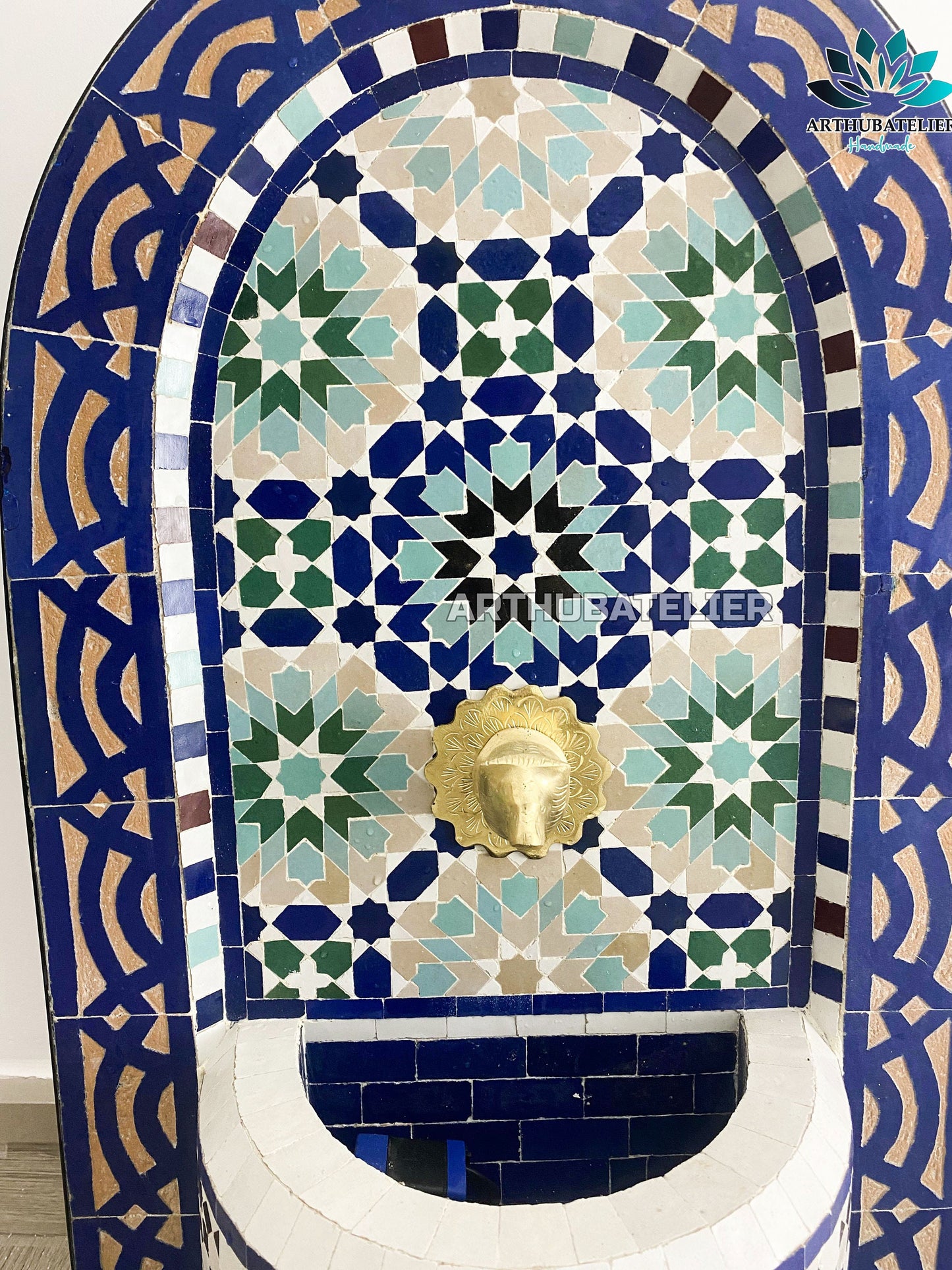 Classic Moroccan Wall Fountain – Timeless Beauty & Elegance