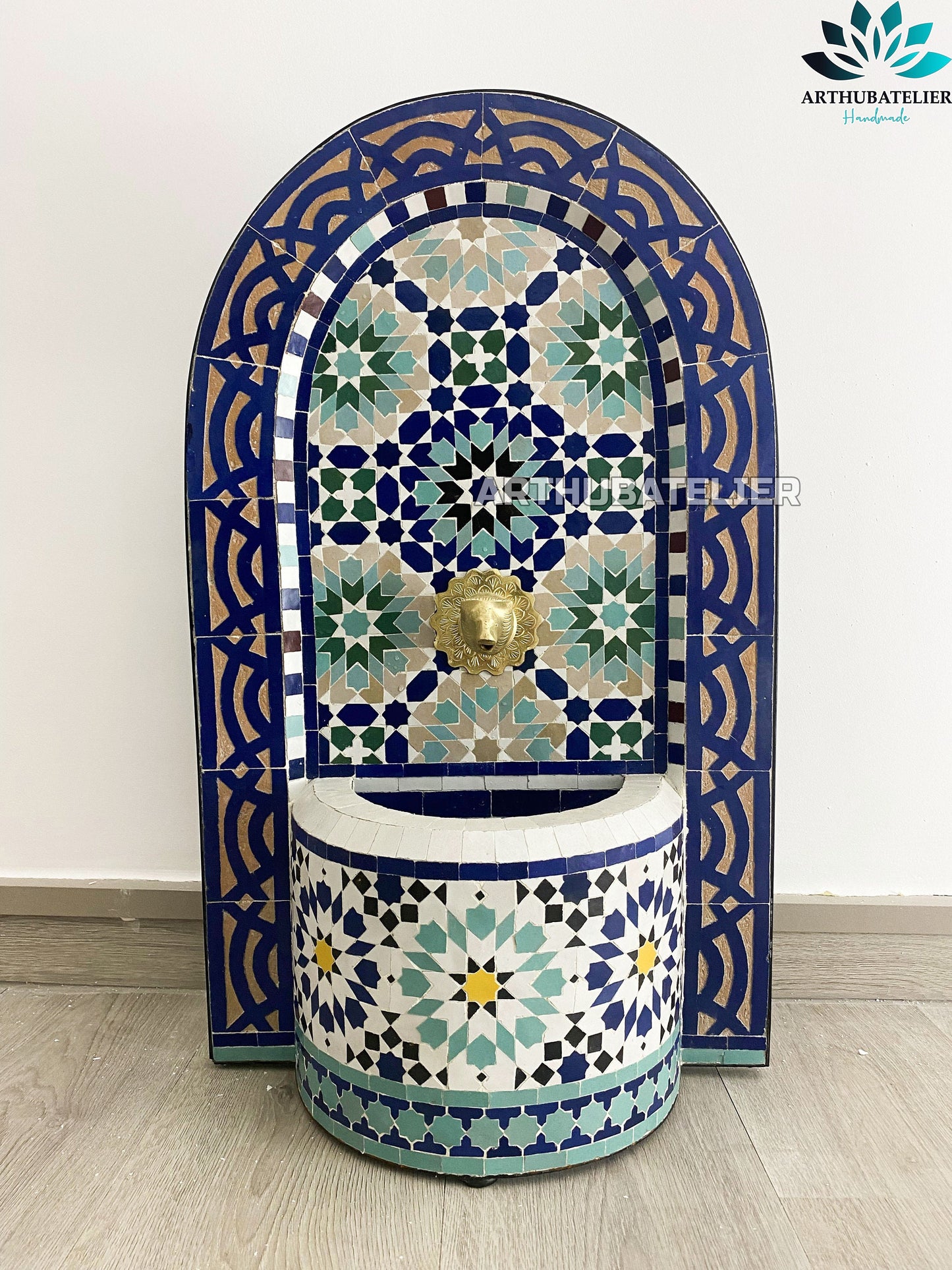 Classic Moroccan Wall Fountain – Timeless Beauty & Elegance