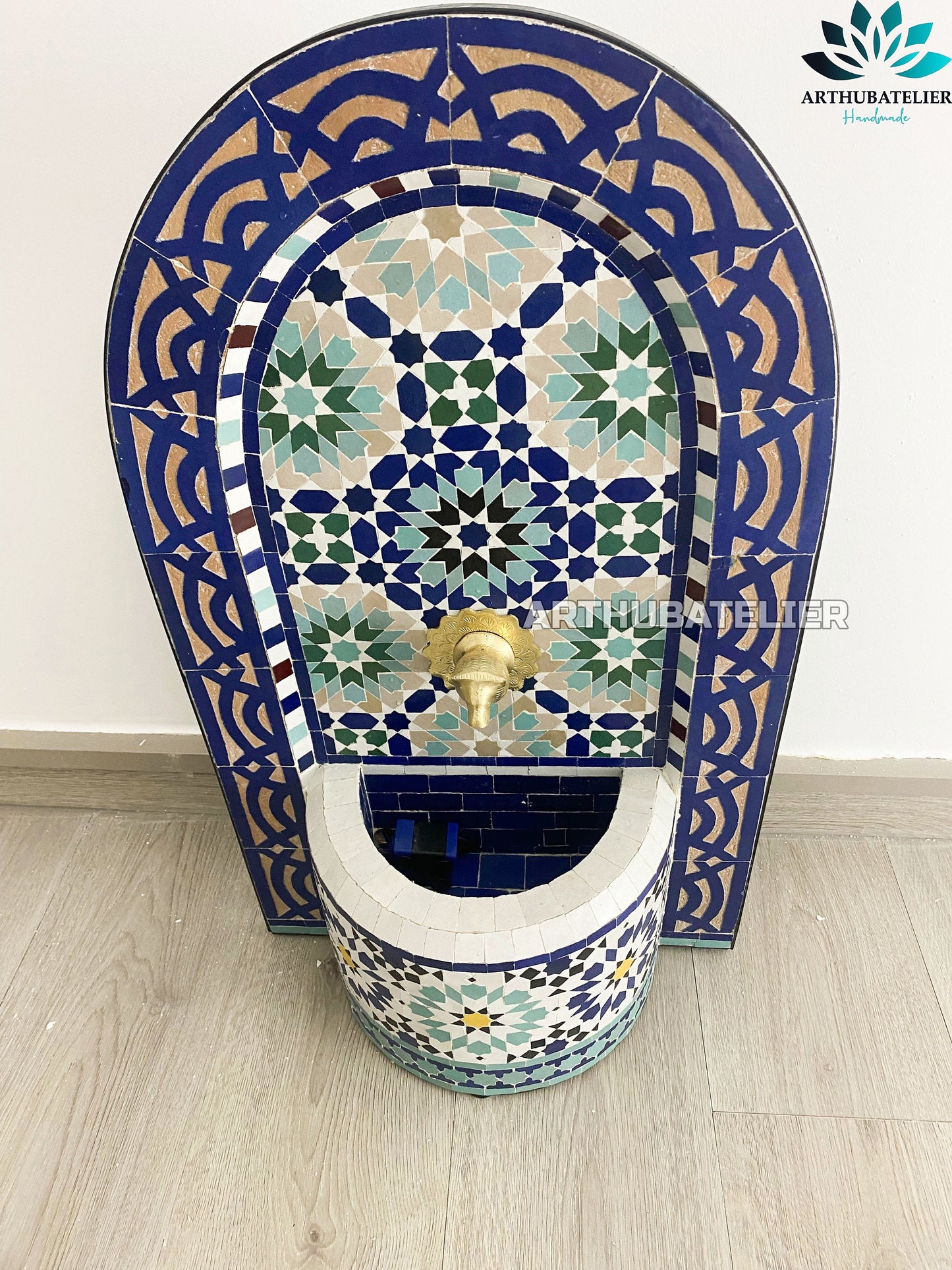 Classic Moroccan Wall Fountain – Timeless Beauty & Elegance
