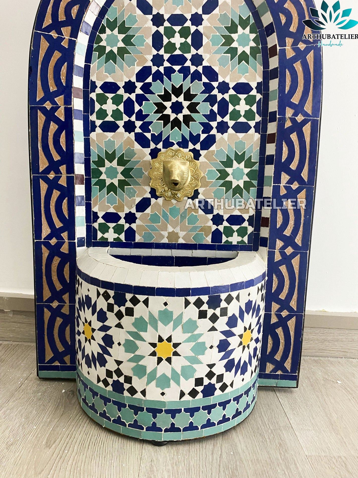 Classic Moroccan Wall Fountain – Timeless Beauty & Elegance
