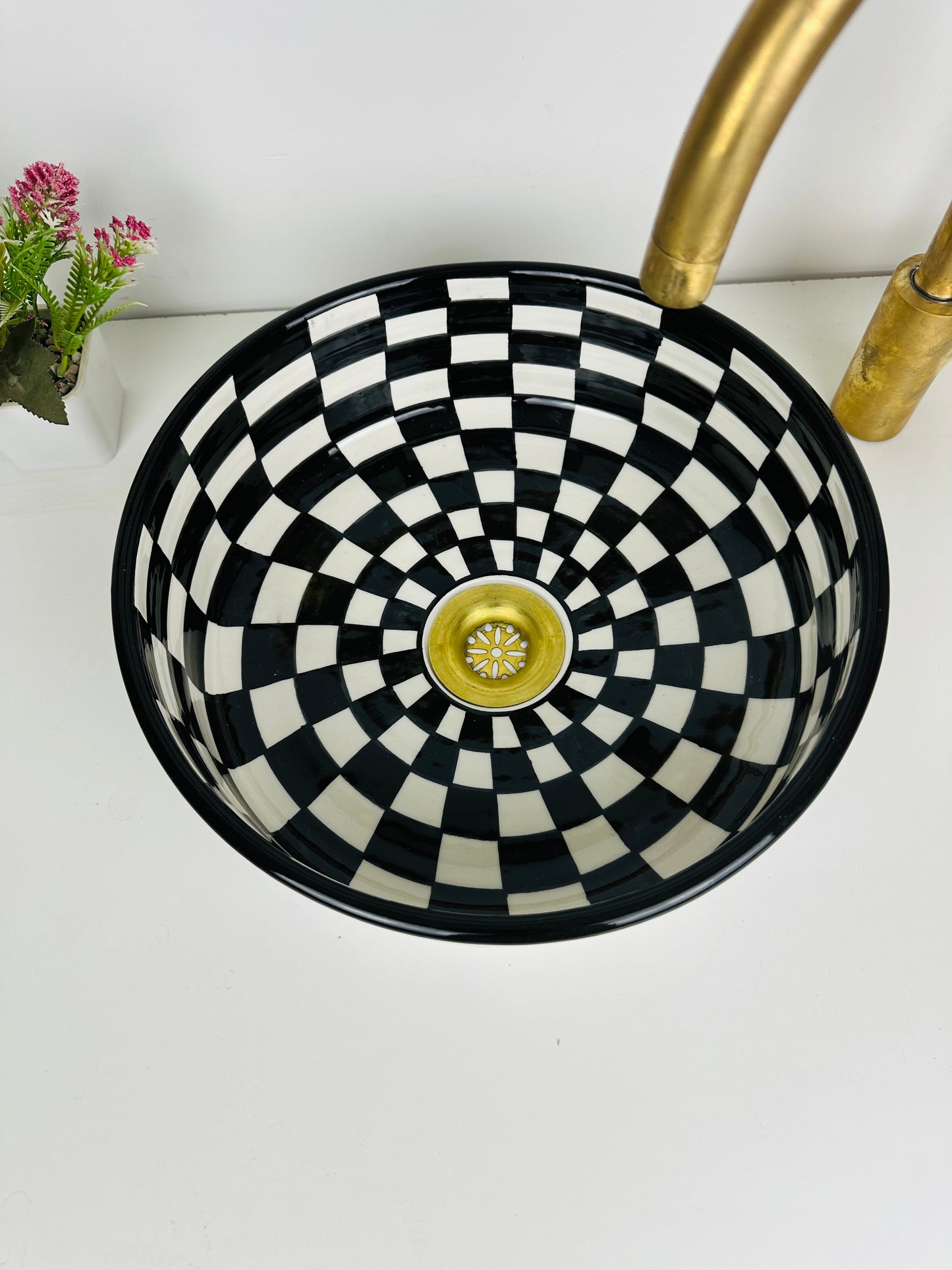 Checkerboard style: Handcrafted Black and White Mosaic Ceramic Sink