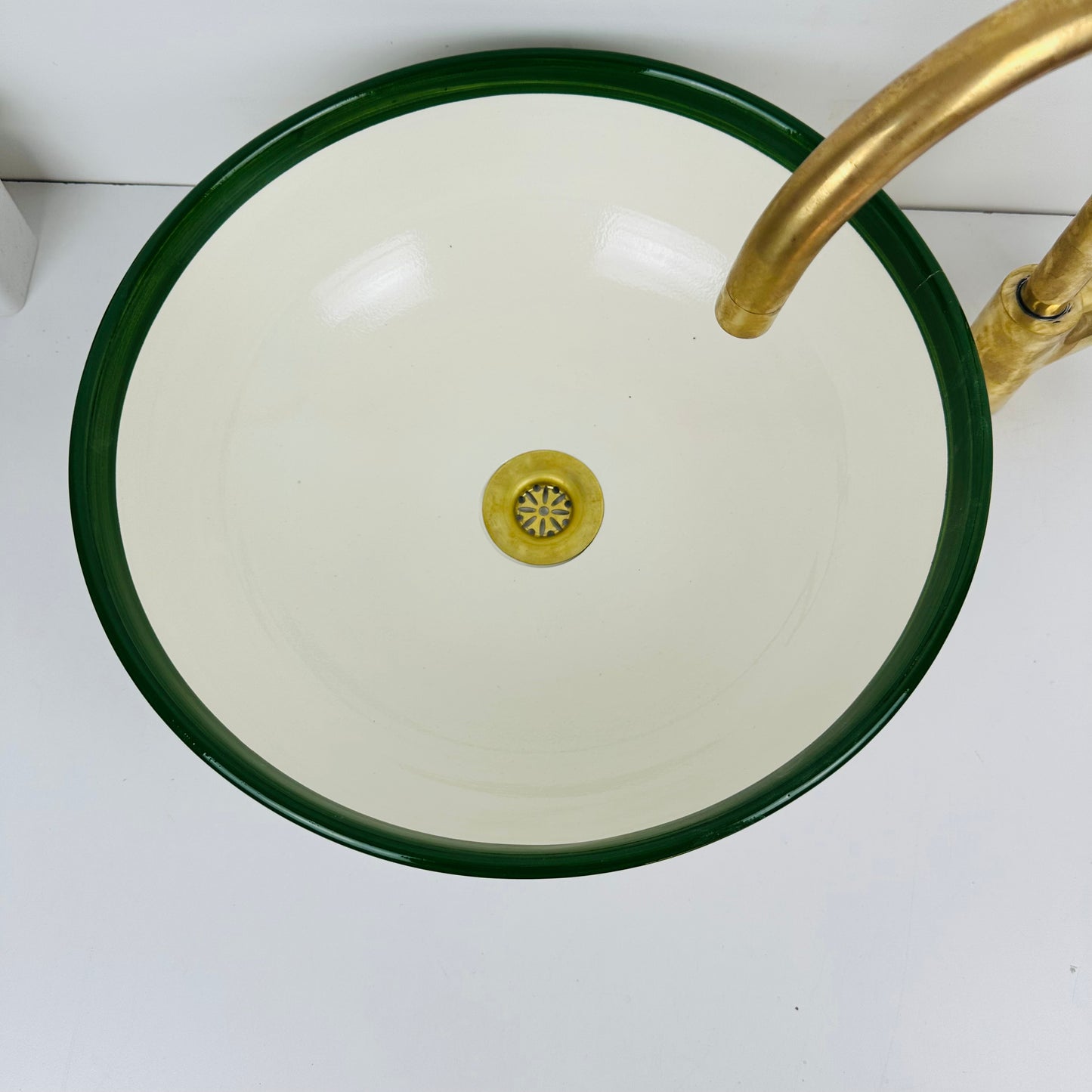 Round Elegance: Handcrafted Ceramic Sink with Green Top Finish