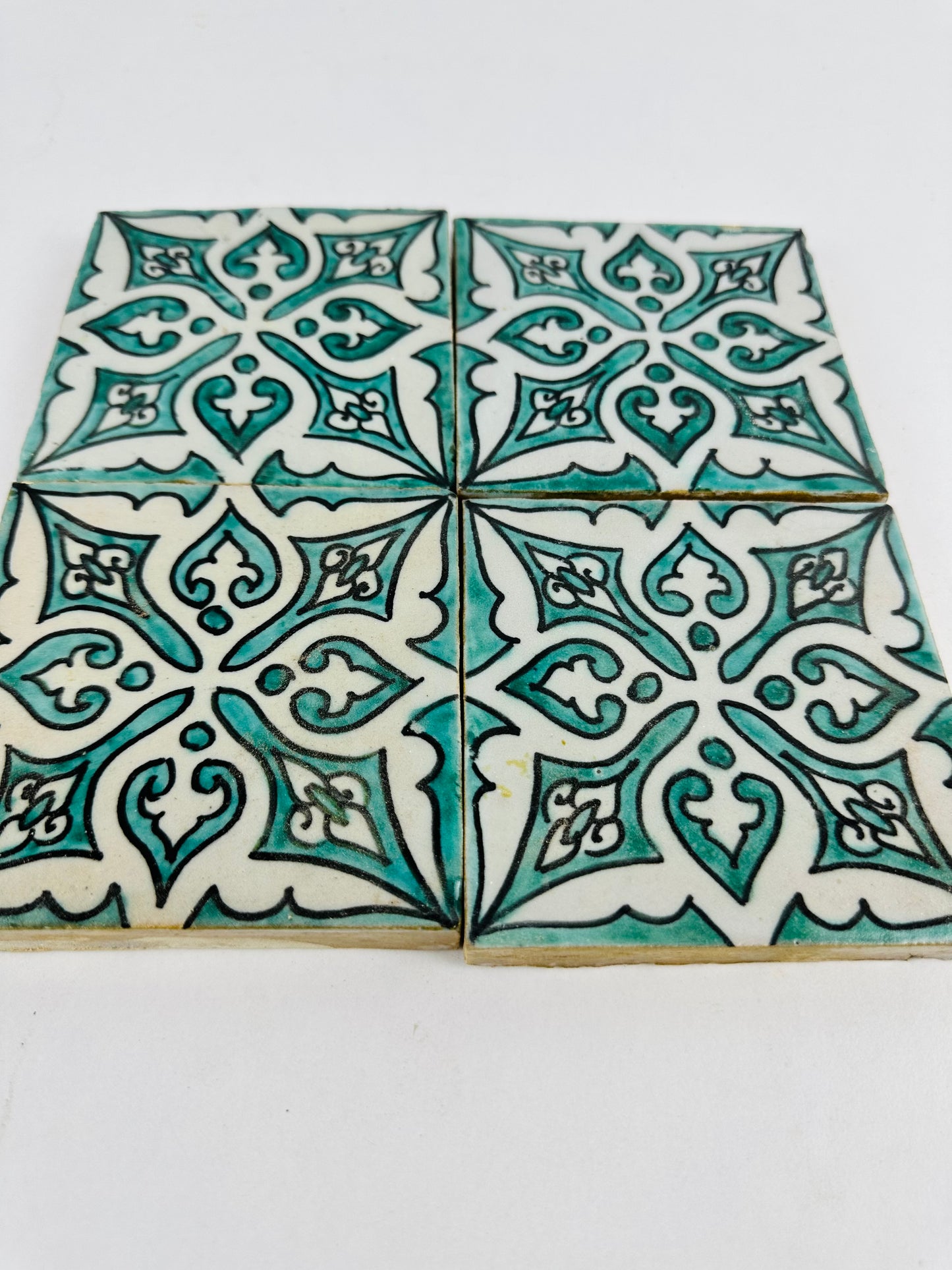 Hand-Painted Moroccan Emerald Elegance Tile