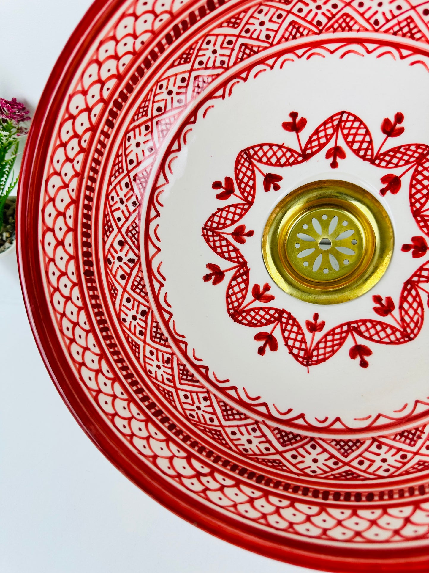 Fiery Rouge: Handcrafted Ceramic Sink in Vibrant Red