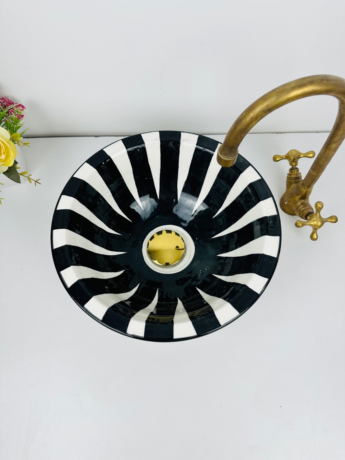 Digital Elegance: Handcrafted Ceramic Sink with Barcode-Inspired Design