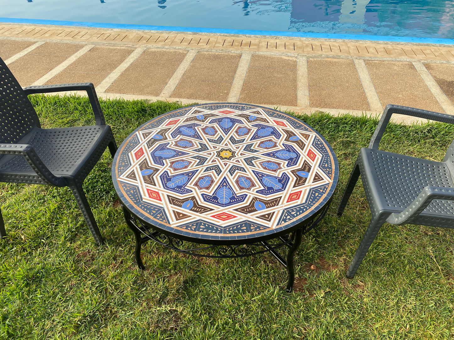 Unique Mosaic Table for Outdoor & Indoor mandala design 100% handcrafted, large luxury Round table made from green tiles