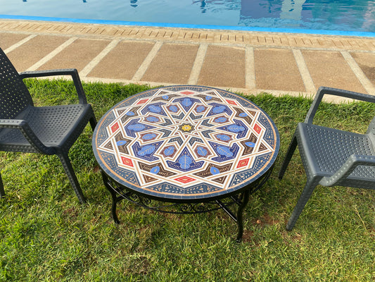 Table en mosaïque unique pour la conception de mandalas extérieurs et intérieurs 100% fabriqués à la main, grande table ronde de luxe en carreaux verts