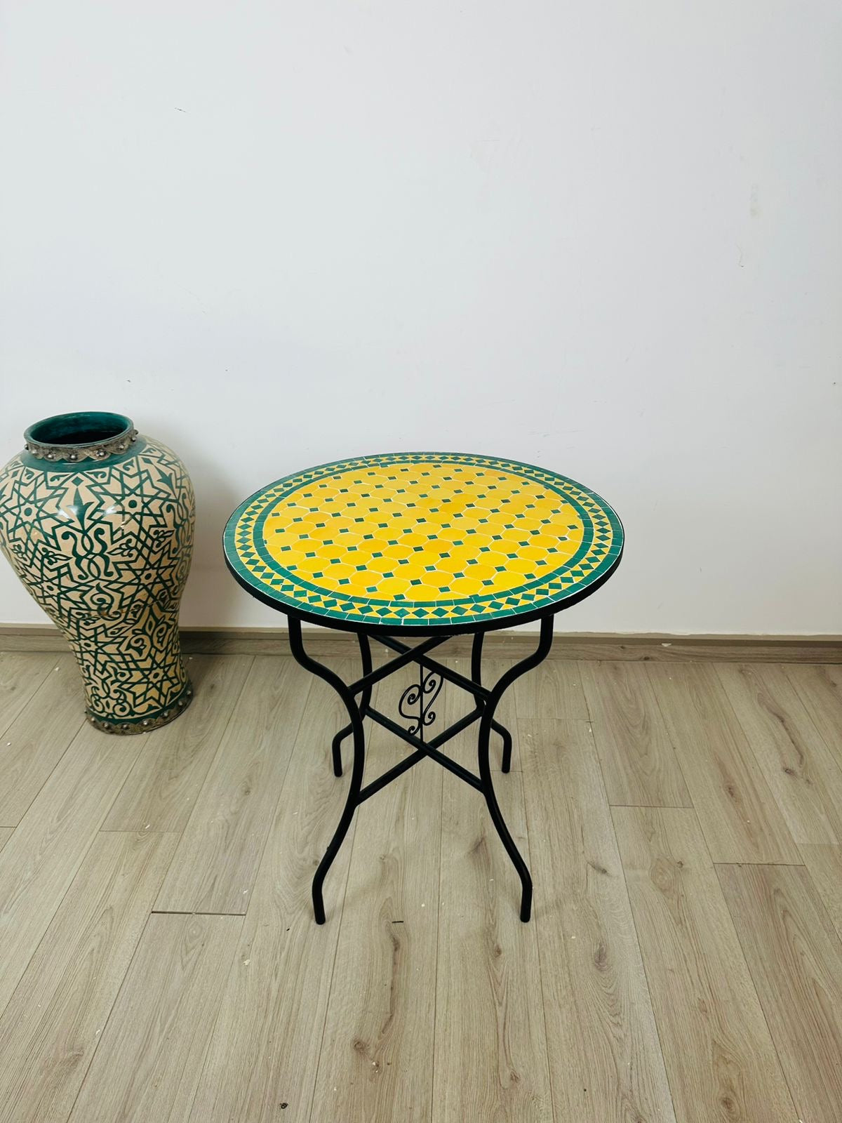 Handcrafted Moroccan Mosaic Table – Sunlit Elegance