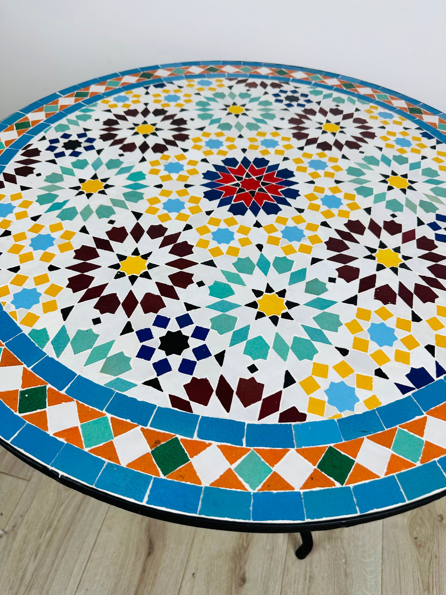 Sahara Starburst Mosaic Table