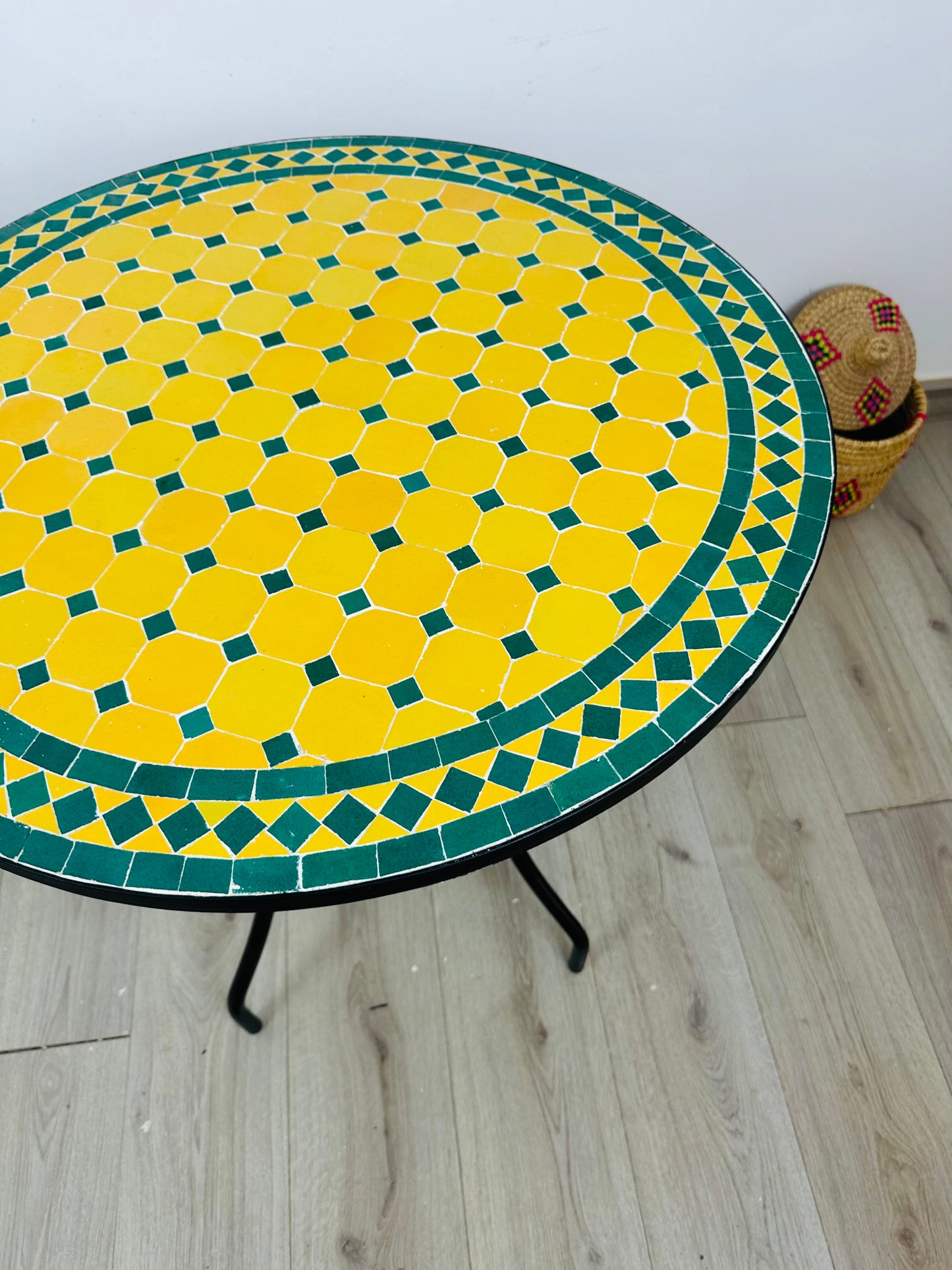 Handcrafted Moroccan Mosaic Table – Sunlit Elegance