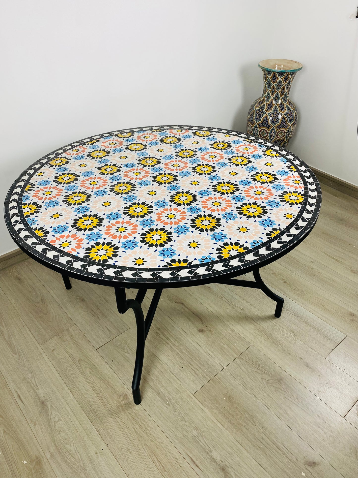 Sunburst Mosaic Table – Handcrafted Moroccan Artistry