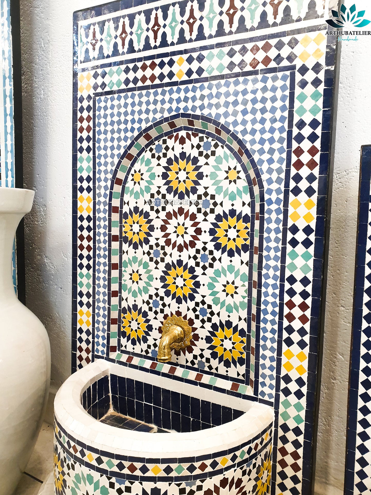 Handmade Moroccan Zellige Fountain – Classic Multicolor Mosaic